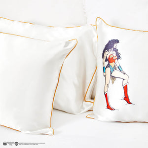 Kitsch x Wonder Woman Satin Pillowcase - Believe In Wonder